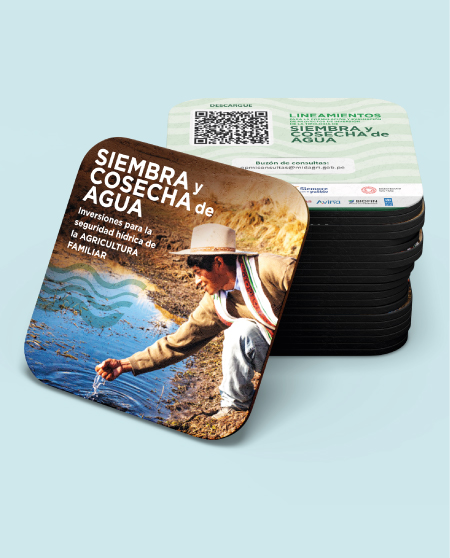 Posavasos y banners institucionales